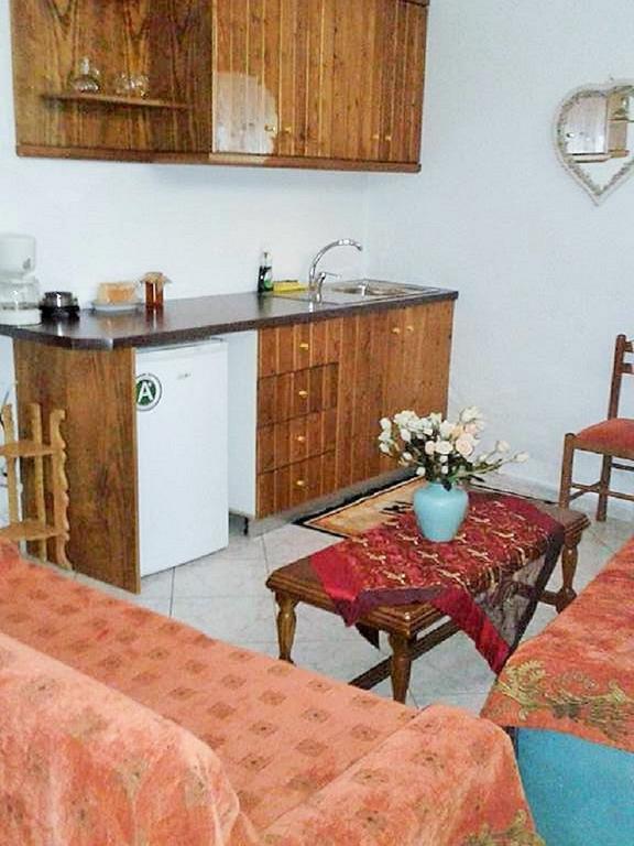 Elatos Rooms Mikrón Khoríon Екстериор снимка